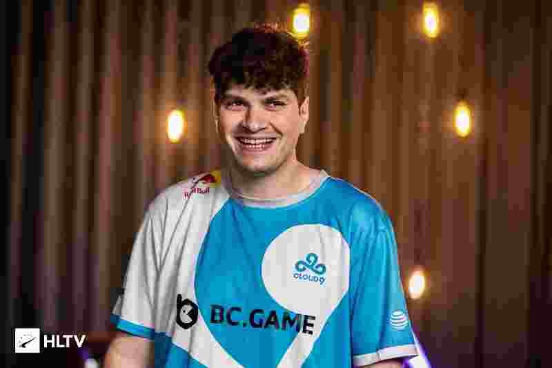 诺伊尔送礼+凯恩隐身！阿森纳3-1拜仁揭秘：欧冠5连胜靠的真是玄学？